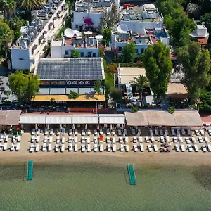 manuela-hotel.aegeanhotels.net/